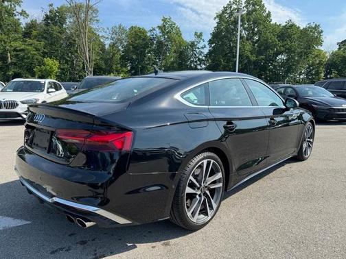 2022 Audi S5 3.0T Prestige