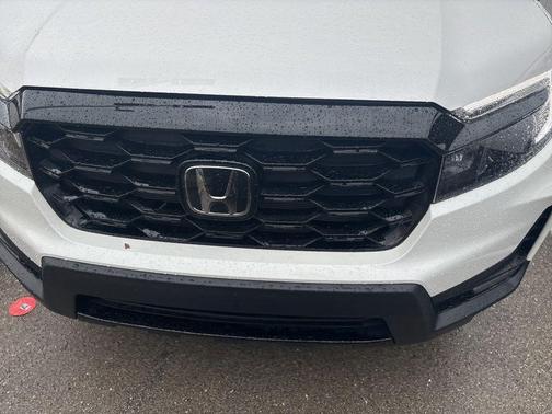 2023 Honda Passport Elite