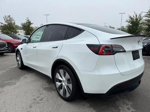 2021 Tesla Model Y Standard Range