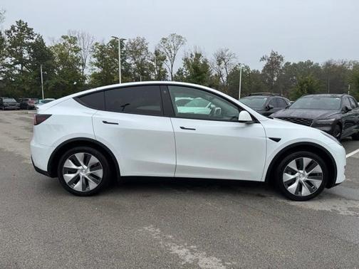 2021 Tesla Model Y Standard Range