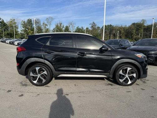 2017 Hyundai TUCSON Sport