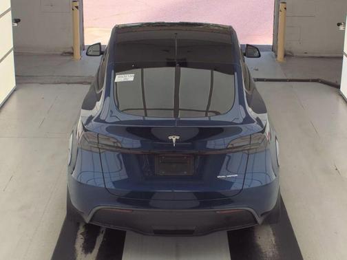 Blue 2023 Tesla Model Y Long Range