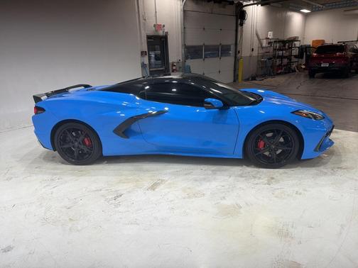 2021 Chevrolet Corvette Stingray w/3LT