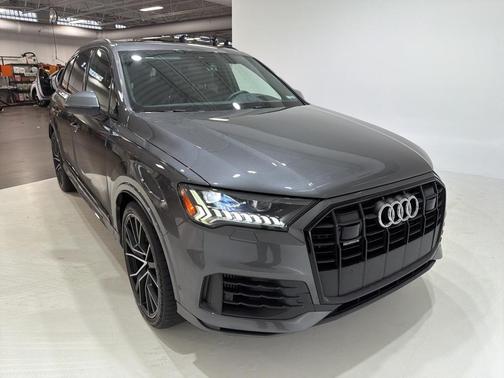 2020 Audi Q7 55 Prestige