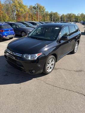 2014 Mitsubishi Outlander SE