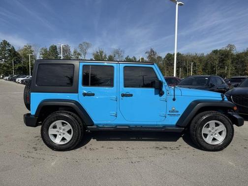 2017 Jeep Wrangler Unlimited Sport