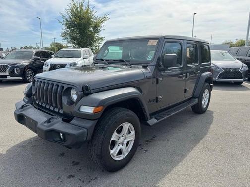 2022 Jeep Wrangler Unlimited Sport