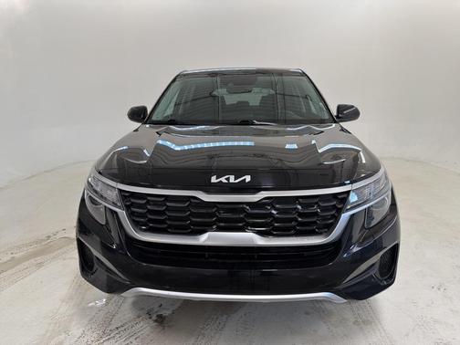 2023 Kia Seltos LX