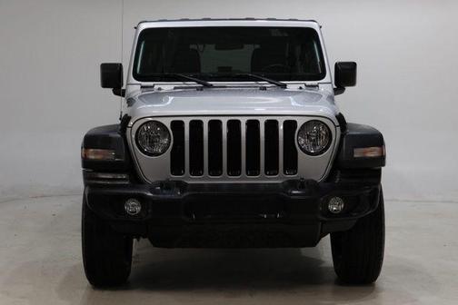 Silver Zynith Clearcoat 2022 Jeep Wrangler Unlimited Sport Altitude