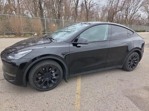 Black 2021 Tesla Model Y Long Range