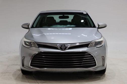 Celestial Silver Metallic 2016 Toyota Avalon XLE Premium
