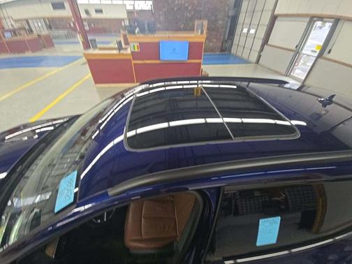 2022 Audi e-tron Premium