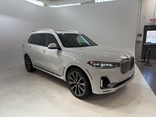 2022 BMW X7 xDrive40i