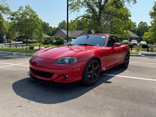 2004 Mazda MX-5 Miata Cloth