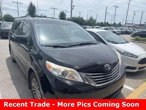 2014 Toyota Sienna L