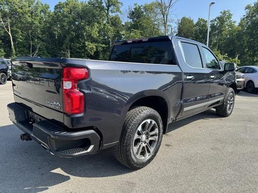 2022 Chevrolet Silverado 1500 High Country
