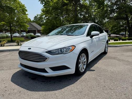 2017 Ford Fusion Hybrid SE