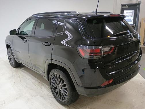 2023 Jeep Compass Altitude