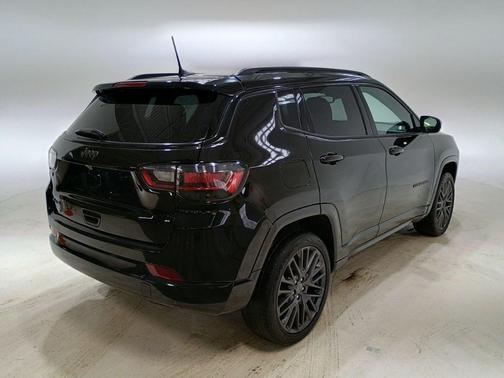 2023 Jeep Compass Altitude