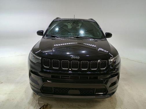2023 Jeep Compass Altitude