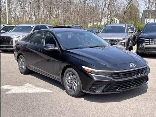 2025 Hyundai ELANTRA HEV Blue