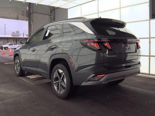 Gray 2025 Hyundai TUCSON SEL