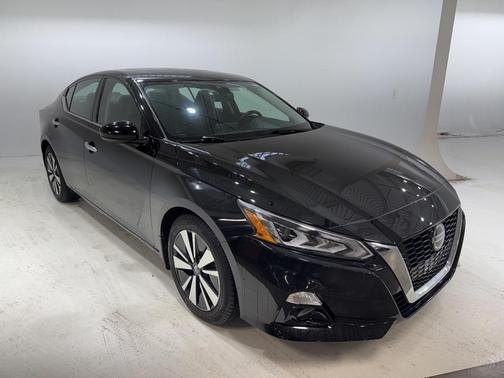 2020 Nissan Altima 2.5 SV