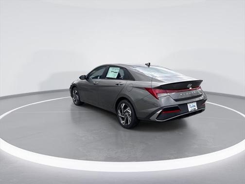 2025 Hyundai ELANTRA HEV SEL Sport