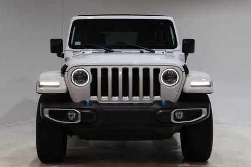 Bright White Clearcoat 2023 Jeep Wrangler 4xe Sahara