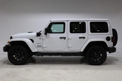 Bright White Clearcoat 2023 Jeep Wrangler 4xe Sahara
