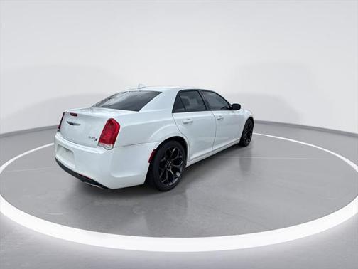 2015 Chrysler 300 S
