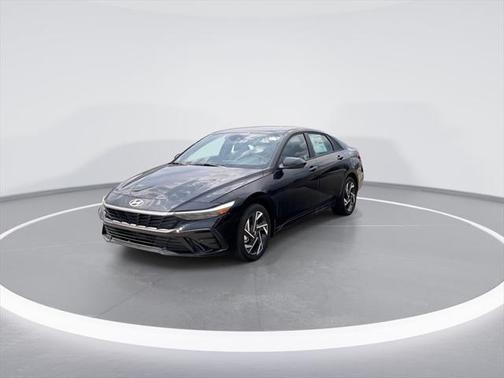2025 Hyundai ELANTRA HEV SEL Sport