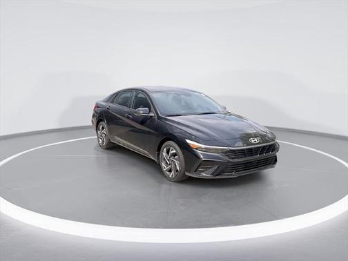 2025 Hyundai ELANTRA HEV SEL Sport