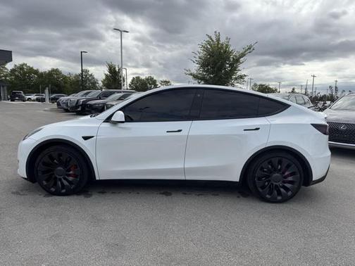 2022 Tesla Model Y Performance