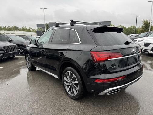 2023 Audi Q5 45 S line quattro Premium