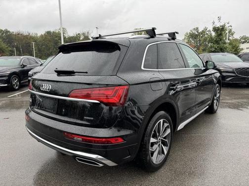 2023 Audi Q5 45 S line quattro Premium