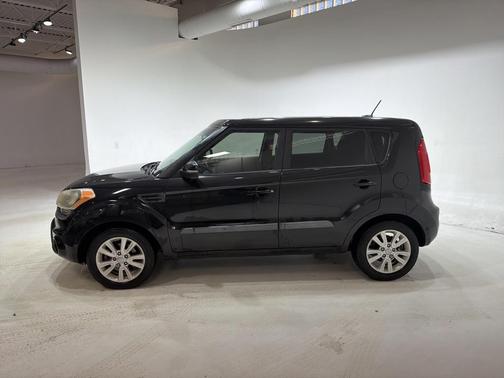 2013 Kia Soul +