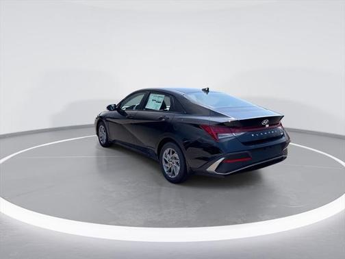2025 Hyundai ELANTRA HEV Blue