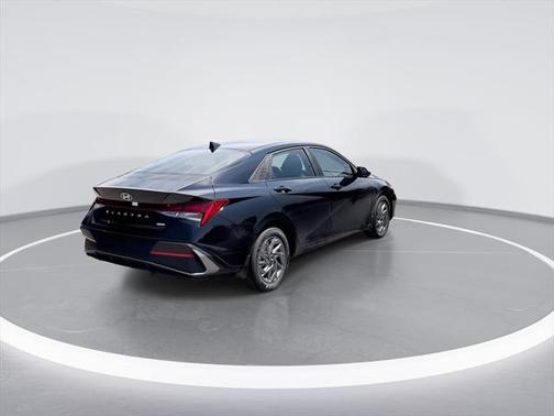 2025 Hyundai ELANTRA HEV Blue