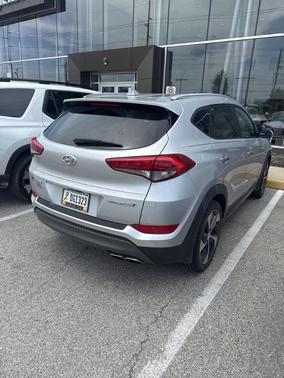 Molten Silver 2016 Hyundai TUCSON Limited