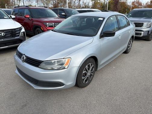2011 Volkswagen Jetta Base