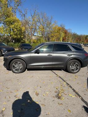2024 Genesis GV70 2.5T