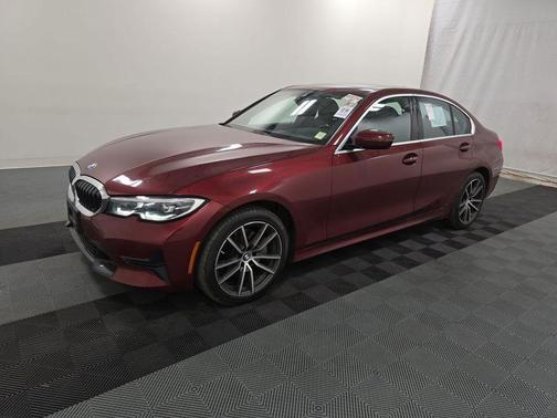Aventurin Red Metallic 2022 BMW 330 i xDrive