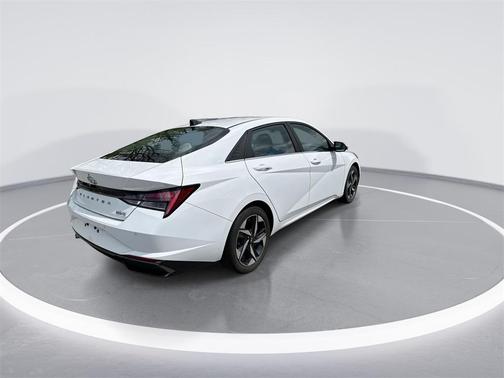 2022 Hyundai ELANTRA HEV Limited