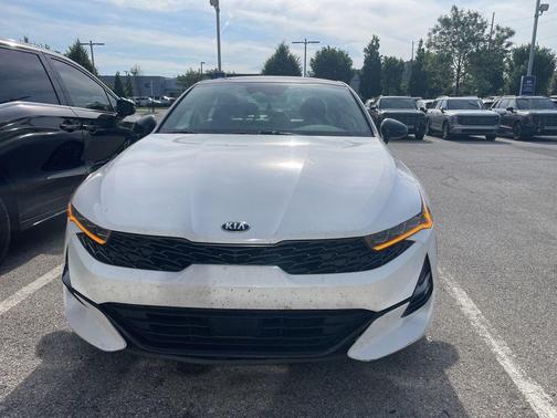 Glacial White Pearl 2021 Kia K5 GT-Line