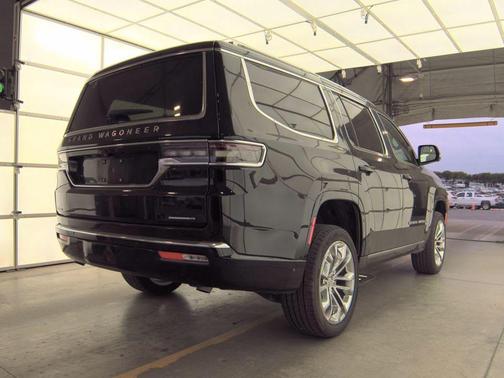 2023 Jeep Grand Wagoneer Series II