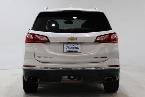 Iridescent Pearl Tricoat 2018 Chevrolet Equinox Premier