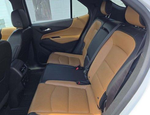 Iridescent Pearl Tricoat 2018 Chevrolet Equinox Premier