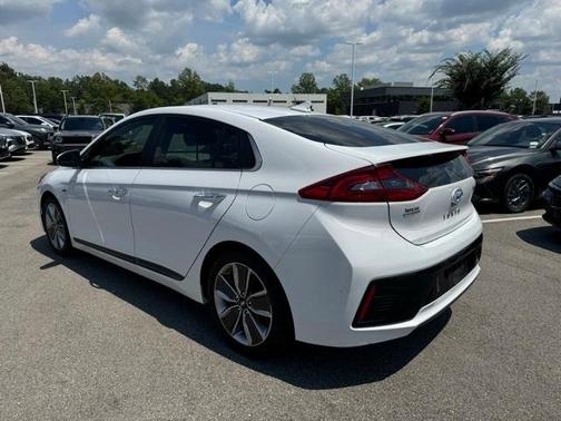 2018 Hyundai IONIQ Hybrid Limited