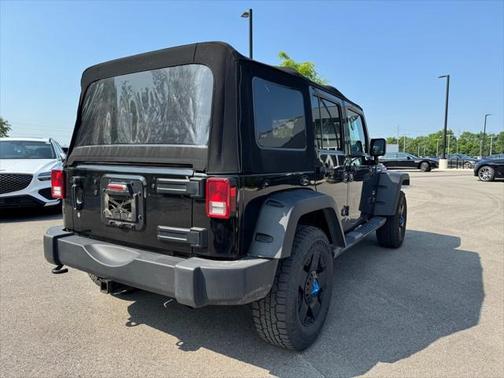 2012 Jeep Wrangler Unlimited Sahara